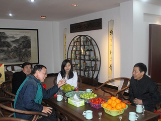 省輕工業(yè)聯(lián)合會王學(xué)鼎會長考察我廠